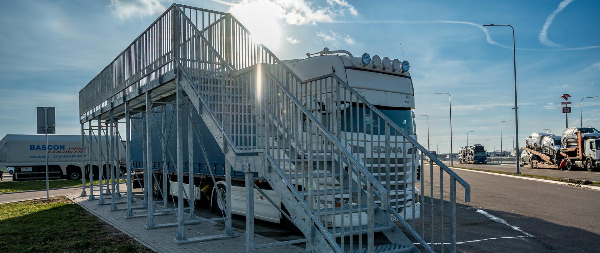 S61 Śniadowo - Łomża Południe, MOP Chomentowo, rampa do odśnieżania pojazdów ciężarowych