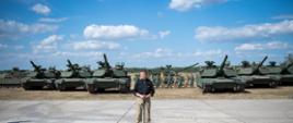 Polish soldiers are training on Abrams tanks_2