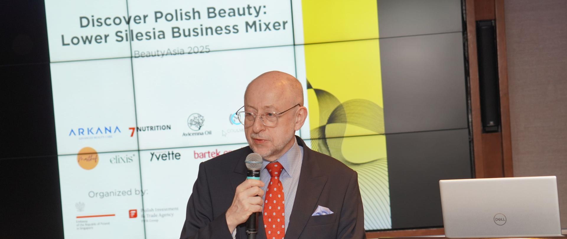 Discover Polish Beauty - Lower Silesia Business Mixer - oficjalne otwarcie wydarzenia przez Ambasadora RP, Tadeusza Chomickiego.