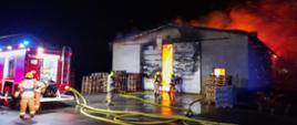 pożar hali magazynowej