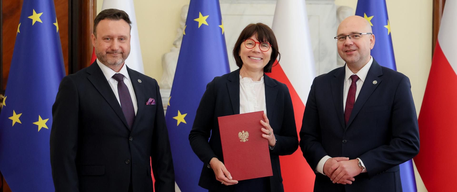 Od lewej: Jarosław Fiks, Maria Jessa-Jabłońska, Bartłomiej Chmielowiec
