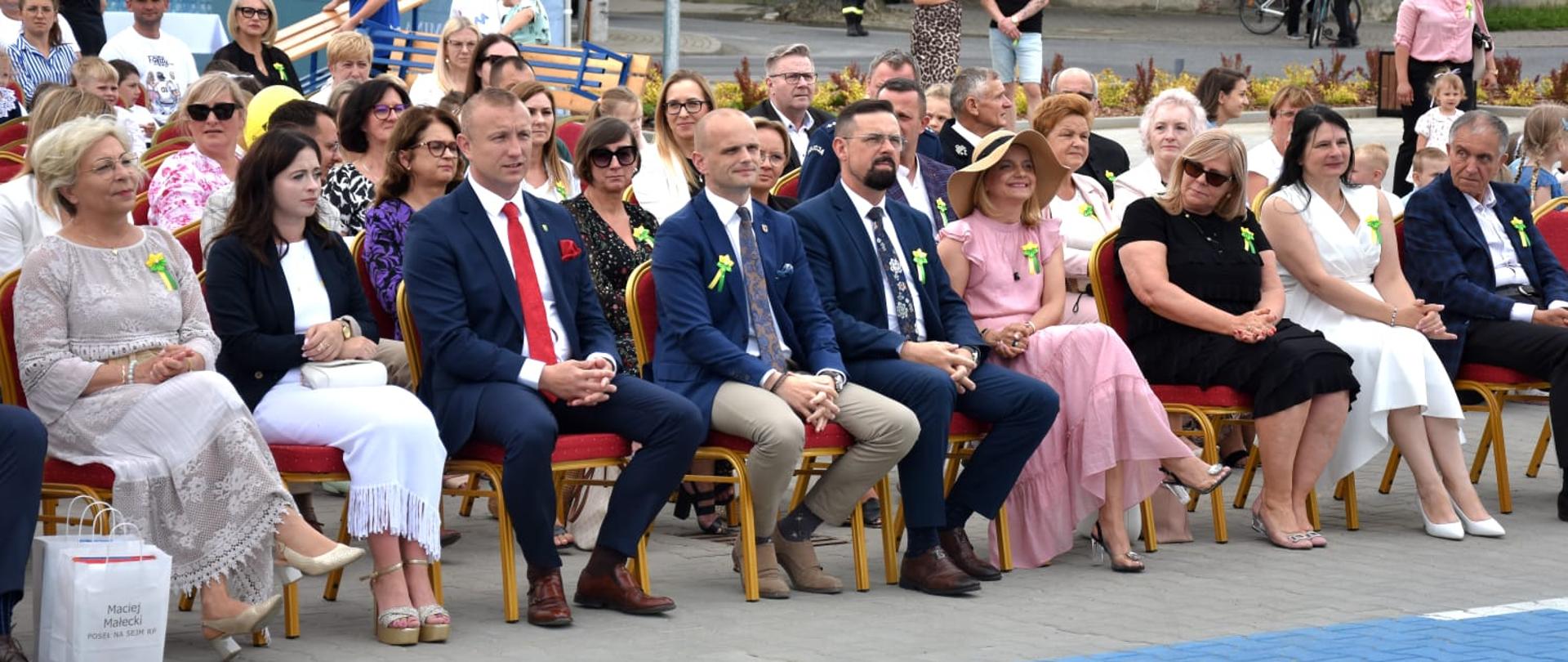 Otwarcie nowego kompleksu kulturalno-oświatowego w Staroźrebach