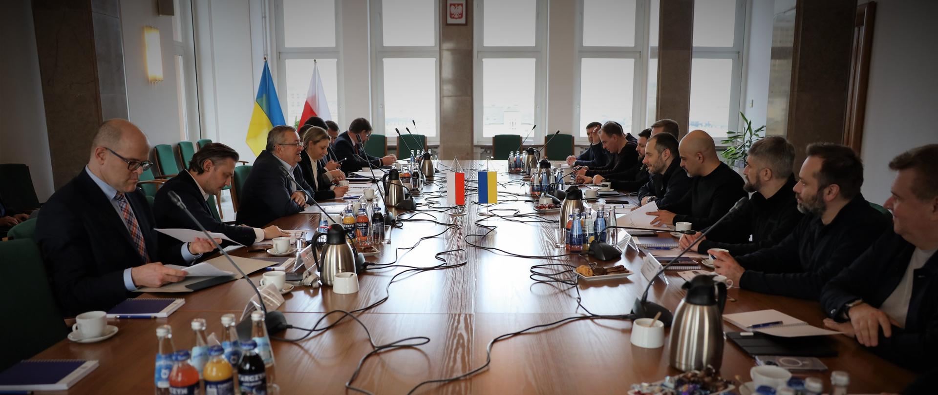 Spotkanie ministrów ds. transportu Polski i Ukrainy w Warszawie