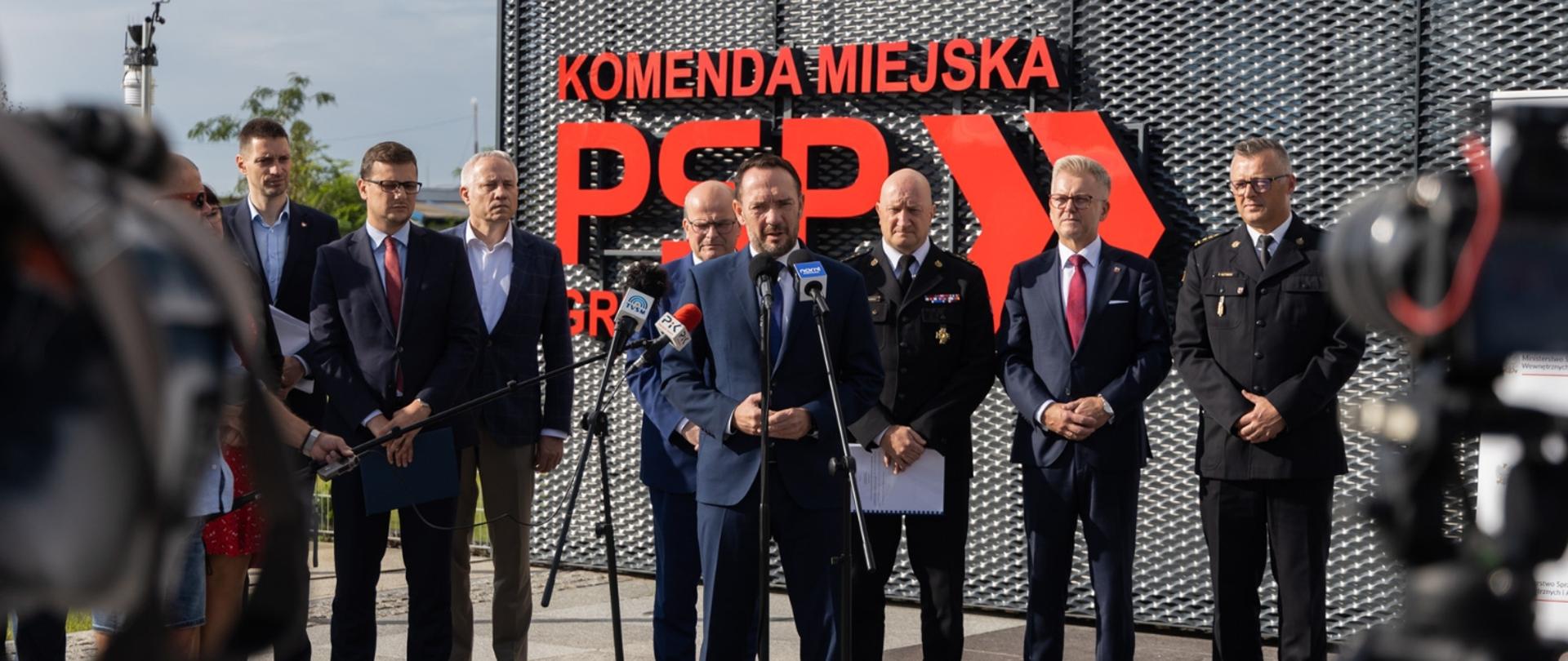 Konferencja prasowa Ministra Tomasza Szymańskiego i Wojewody Michała Sztybla