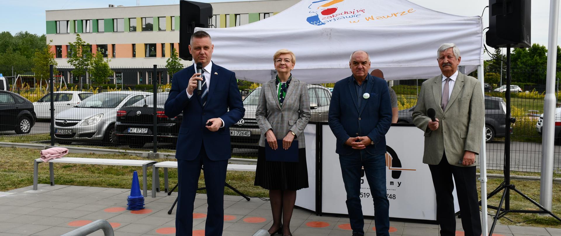 Piknik w Warszawie w ramach Mazowieckiego Tygodnia Bezpieczeństwa - Miasteczko Ruchu Drogowego