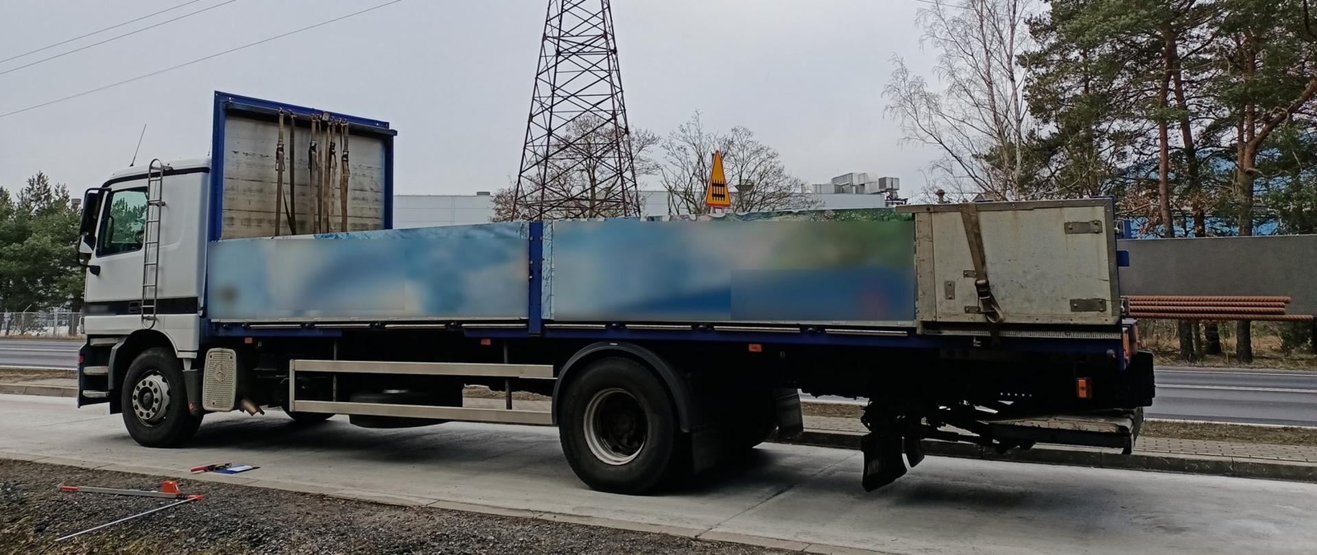 Przekroczony nacisk osi napędowej i dopuszczalna masa całkowita pojazdu poza normą