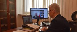 Wiceminister klimatu, pełnomocnik rządu ds. OZE Ireneusz Zyska uczestniczył w webinarium dot. ułatwień prawnych dla elektromobilności