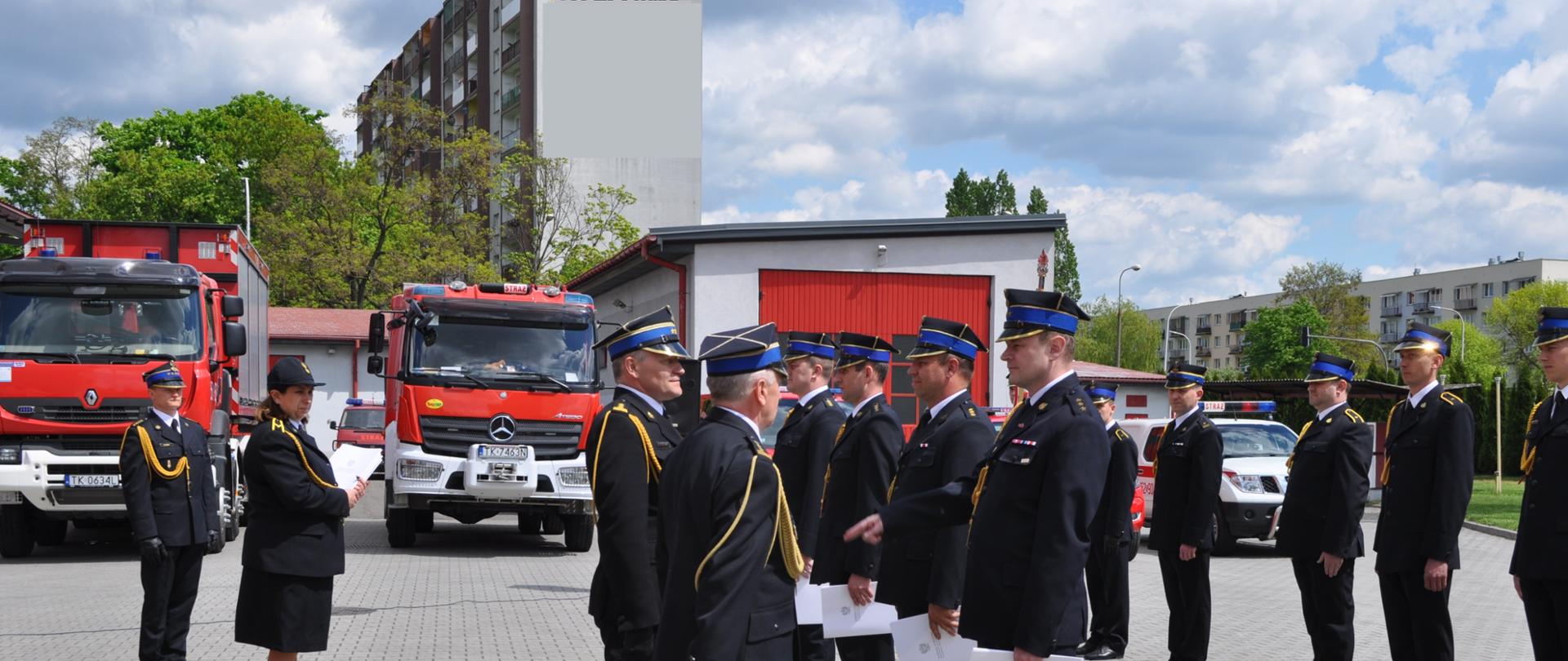 Powiatowe Obchody Dnia Strażaka w Ostrowcu Św.