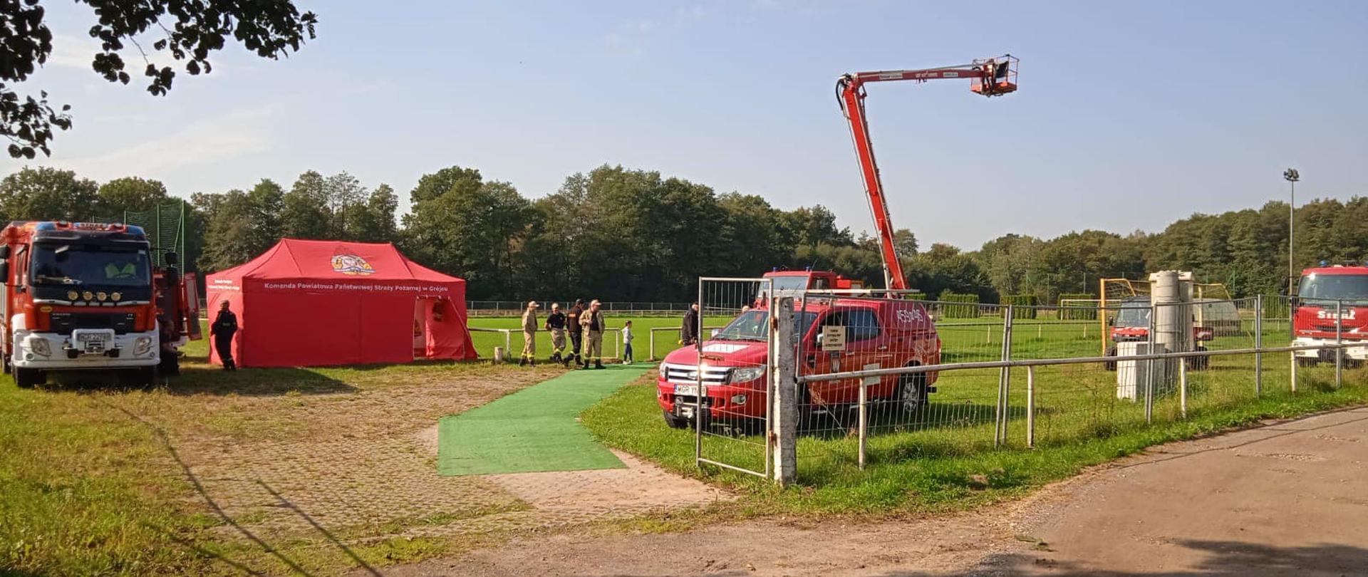 Pokazy strażackie na "Pikniku Rodzinnym" w Warce