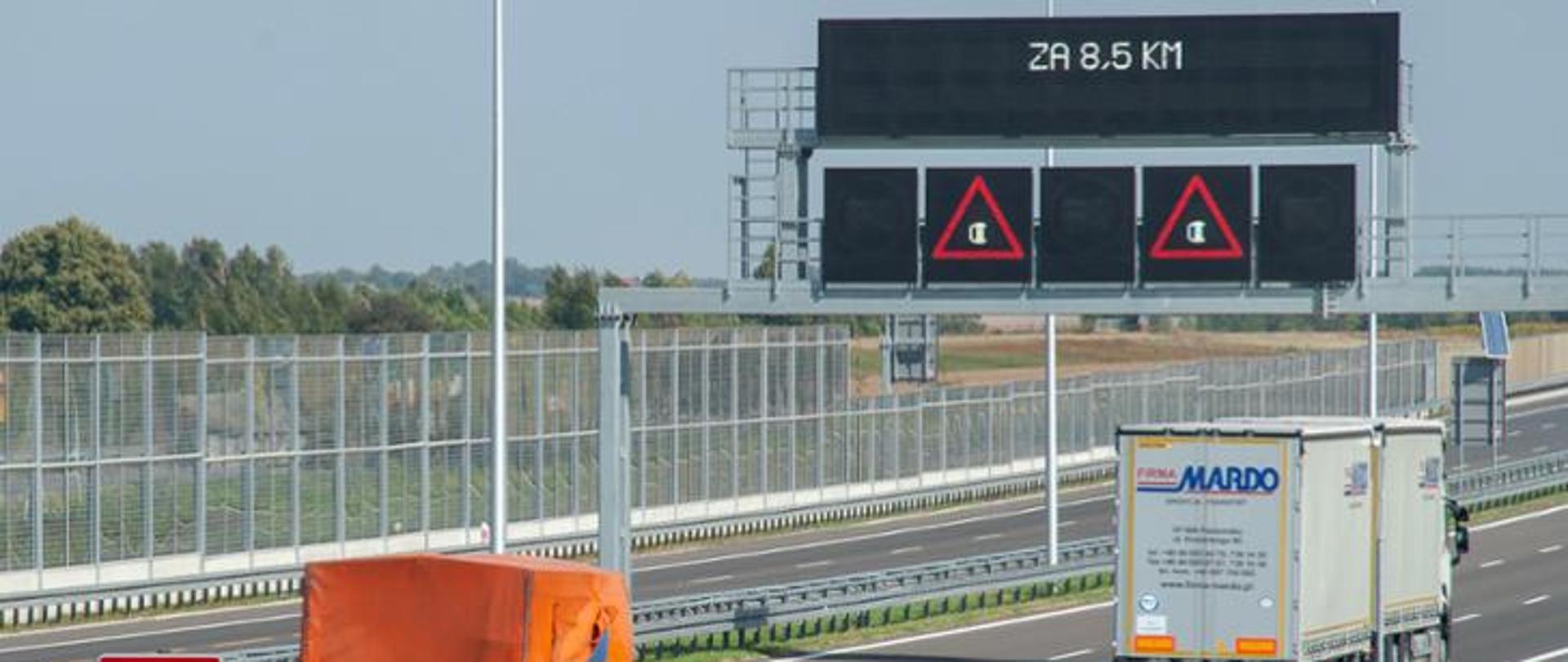 Tablice zmiennej treści na trasie szybkiego ruchu