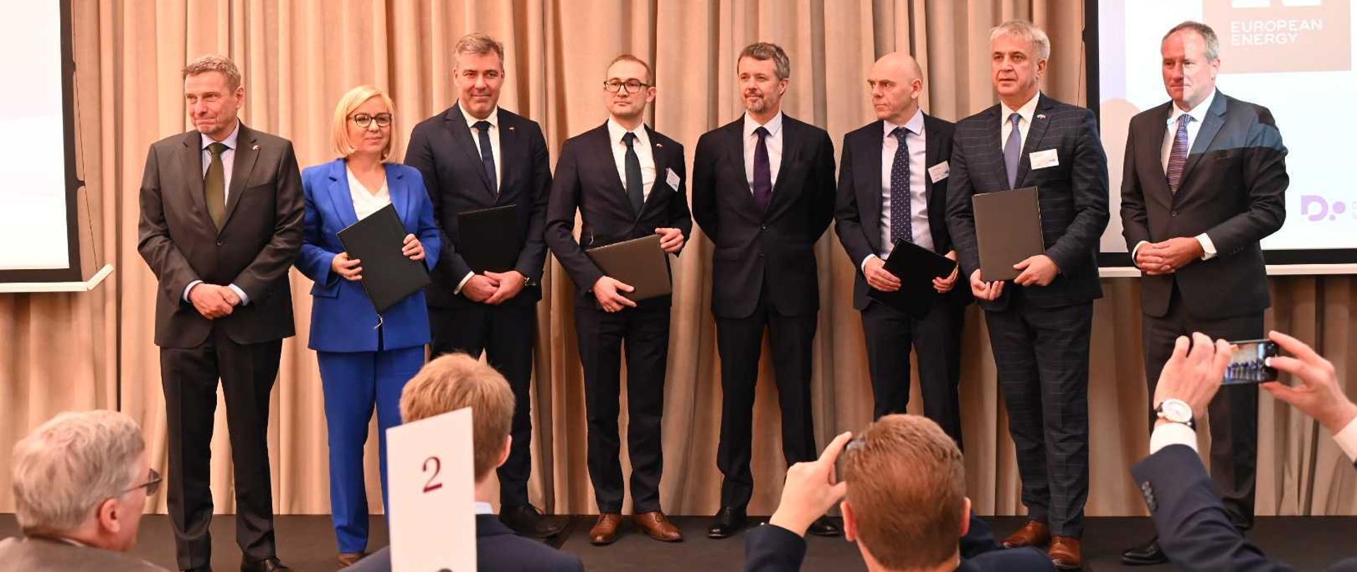 spotkanie szefowej resortu klimatu i środowiska Pauliny Hennig-Kloski z ministrem klimatu, energii i zaopatrzenia Danii Larsem Aagaardem