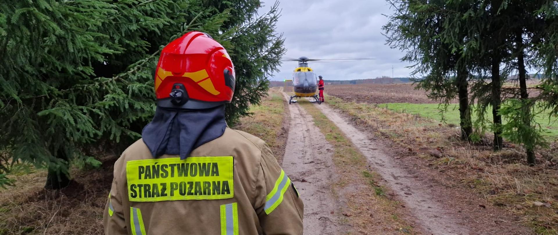 zabezpieczenie śmigłowca LPR, w miejscowości Pogorzelec przez JRG Sejny i OSP Giby