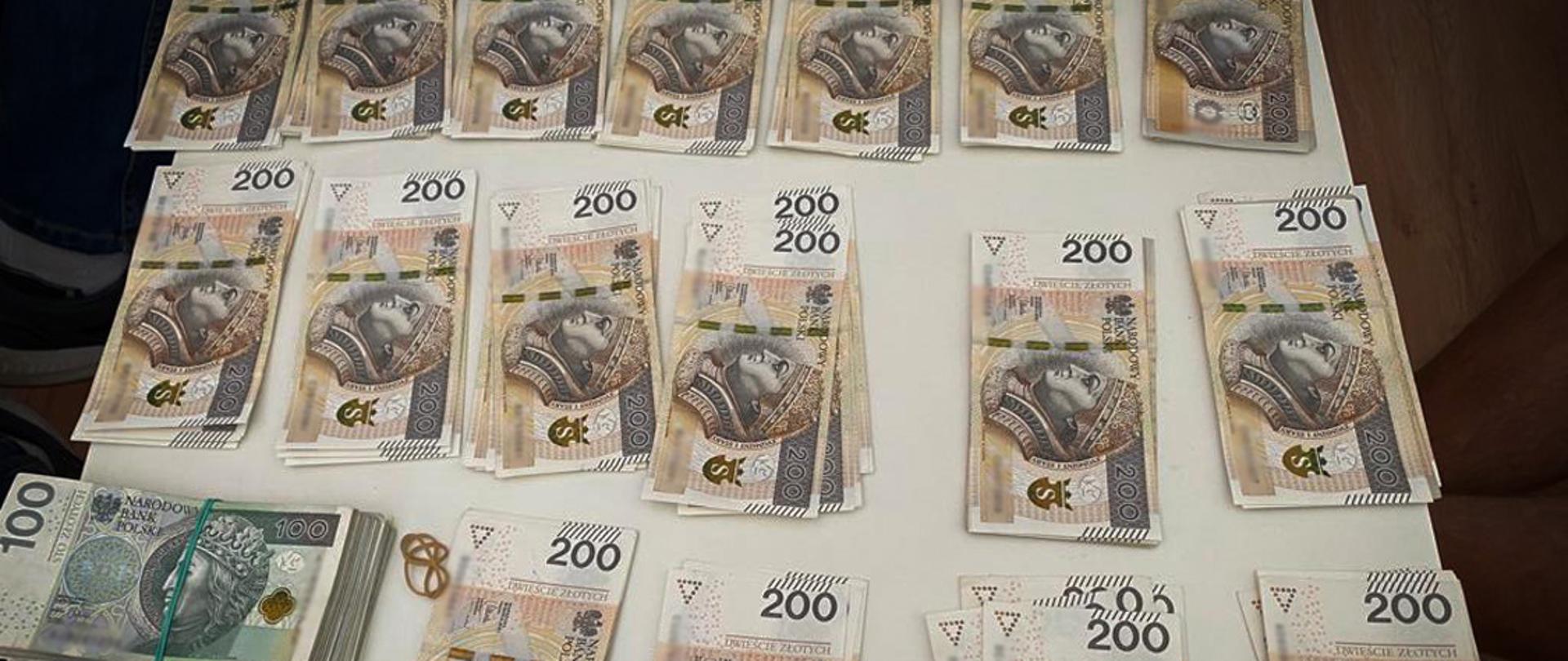 Zachodniopomorski pion PZ Prokuratury Krajowej przedstawił urzędnikowi zarzuty za przyjęcie korzyści majątkowej 