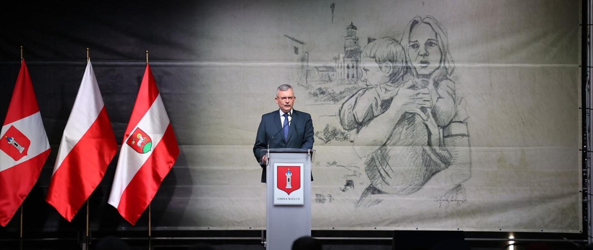 W poniedziałek 1 września w Wieluniu tradycyjnie o godzinie 4.40 rozpoczęły się uroczyste obchody 86. rocznicy wybuchu II wojny światowej.