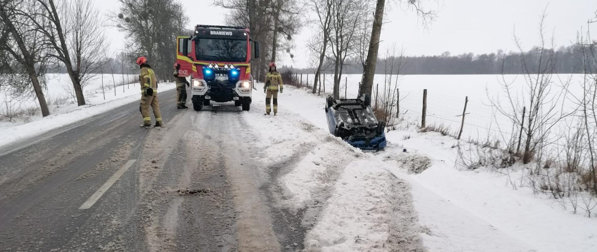 Dachowanie samochodu osobowego