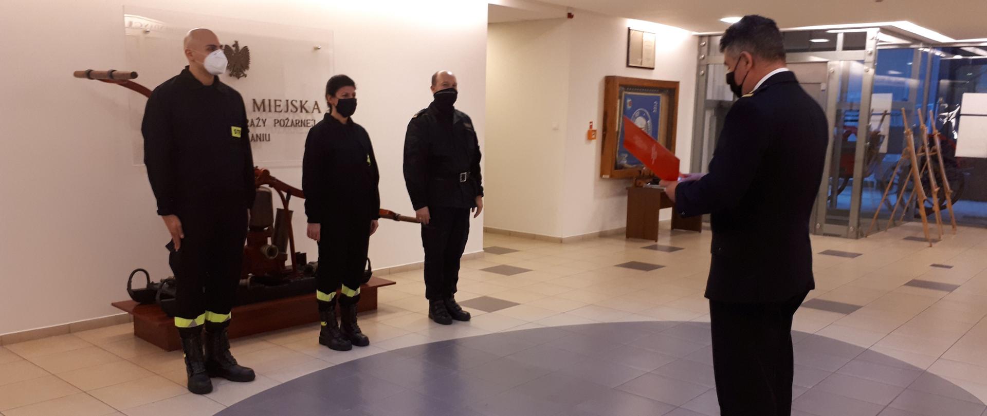 Powitanie nowych strażaków