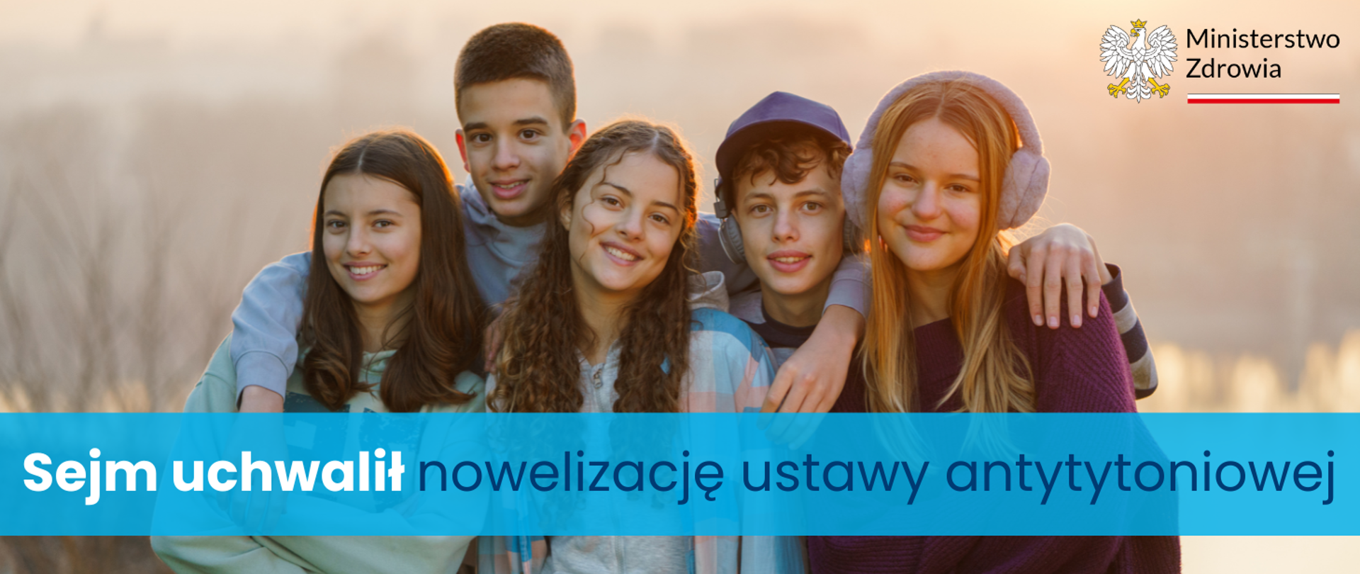 Grafika - Sejm uchwalił nowelizację ustawy antytytoniowej.