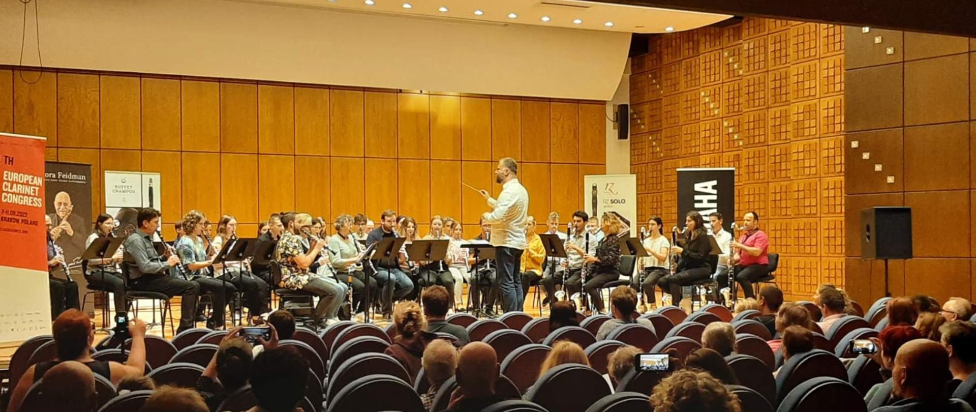 Chór klarnetowy kongresu pod dyrekcją Jana Jakuba Bokuna