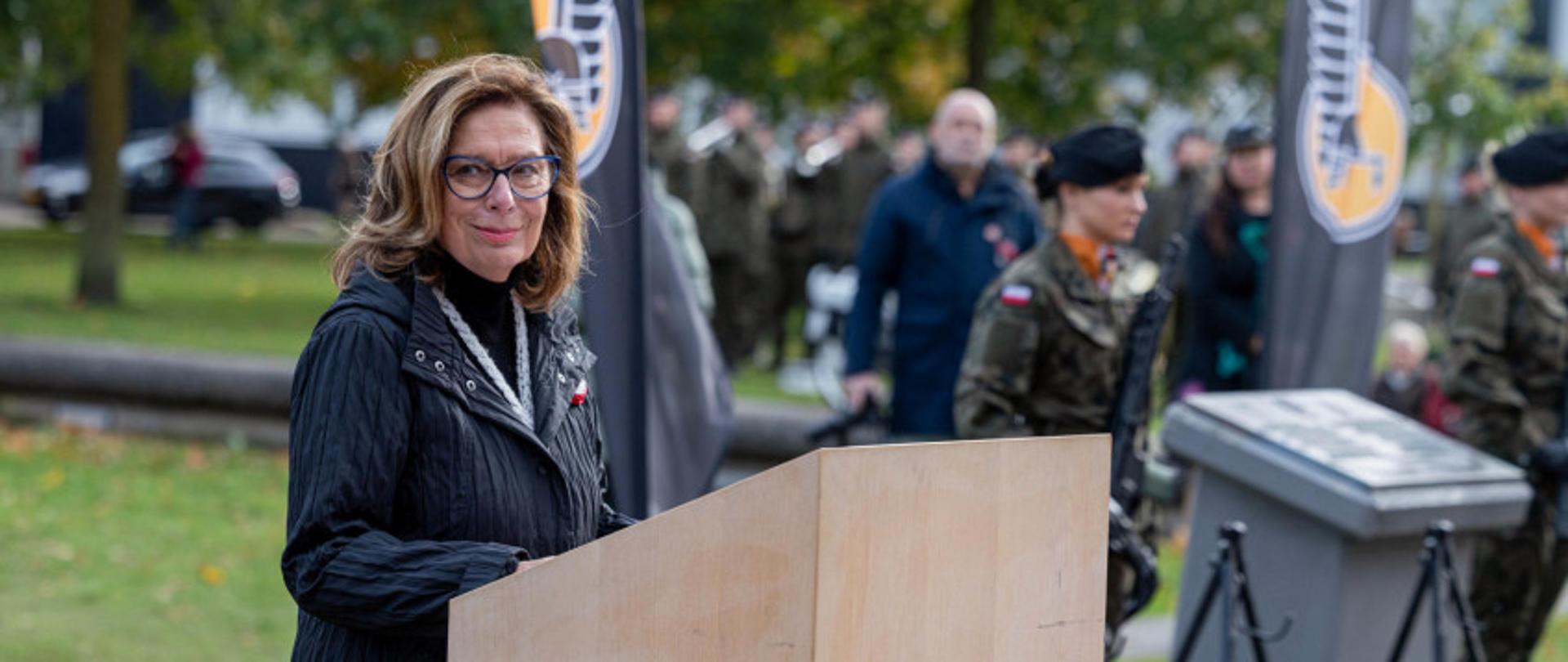 Marszałek Senatu RP na obchodach wyzwolenia Bredy przez 1 .Dywizję Pancerną gen. S. Maczka