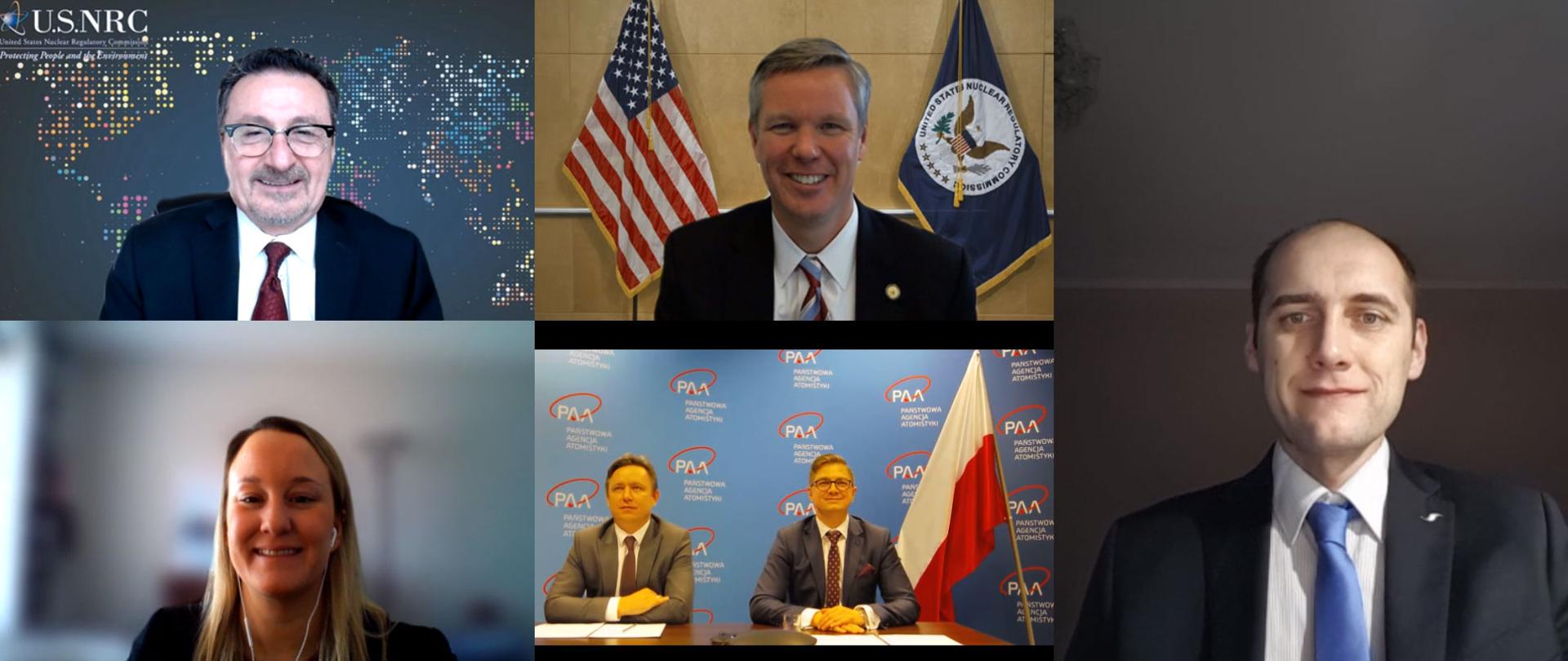 Obraz ze spotkania on-line Prezesa PAA dr. Łukasza Młynarkiewicza z nowo wybranym przewodniczącym Amerykańskiej Komisji Dozoru Jądrowego U.S. NRC Christopherem T. Hansonem. Na zdjęciu widać obrazy z poszczególnymi uczestnikami spotkania - na środku u góry Christopher T. Hanson, na środku na dole - Prezes PAA dr Łukasz Młynarkiewicz oraz Wiceprezes PAA Andrzej Głowacki. Na zdjęciu widoczne również twarze pozostałych uczestników spotkania.