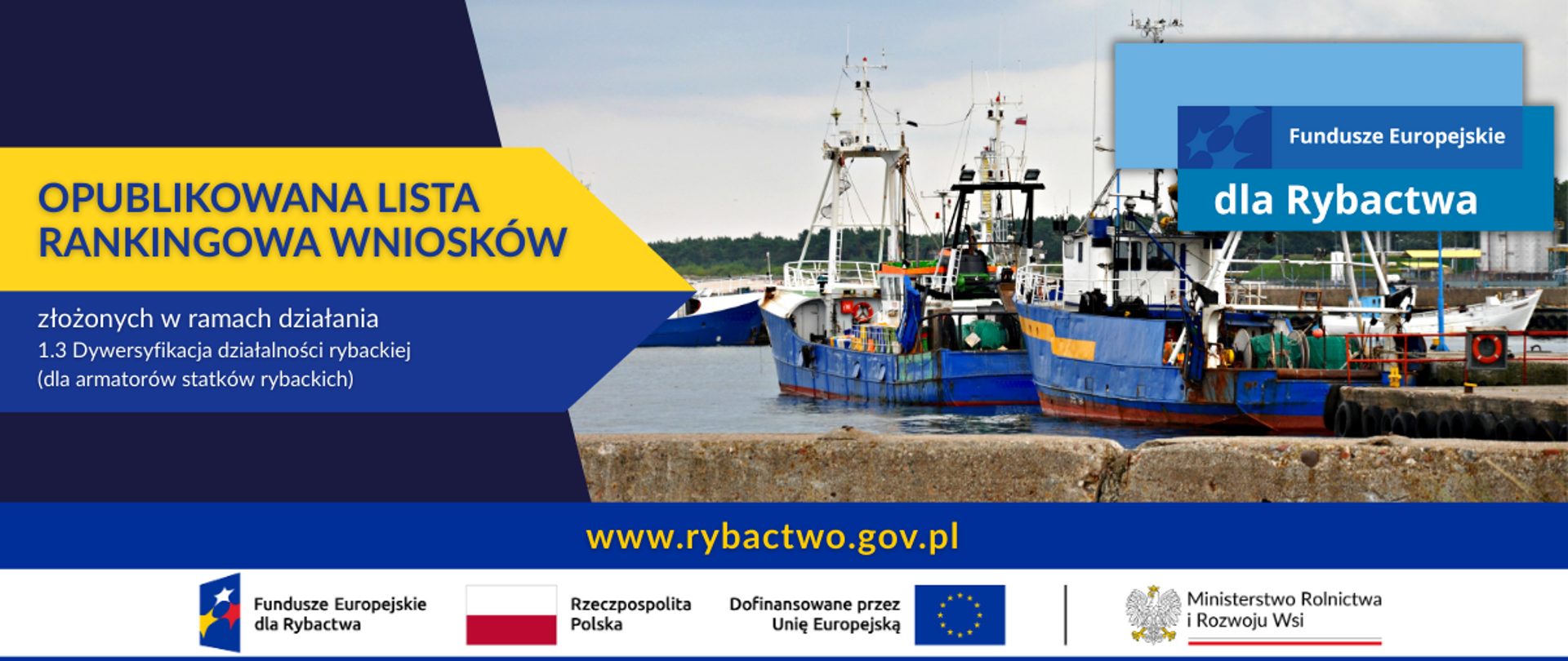 kutry rybackie zacumowane w porcie