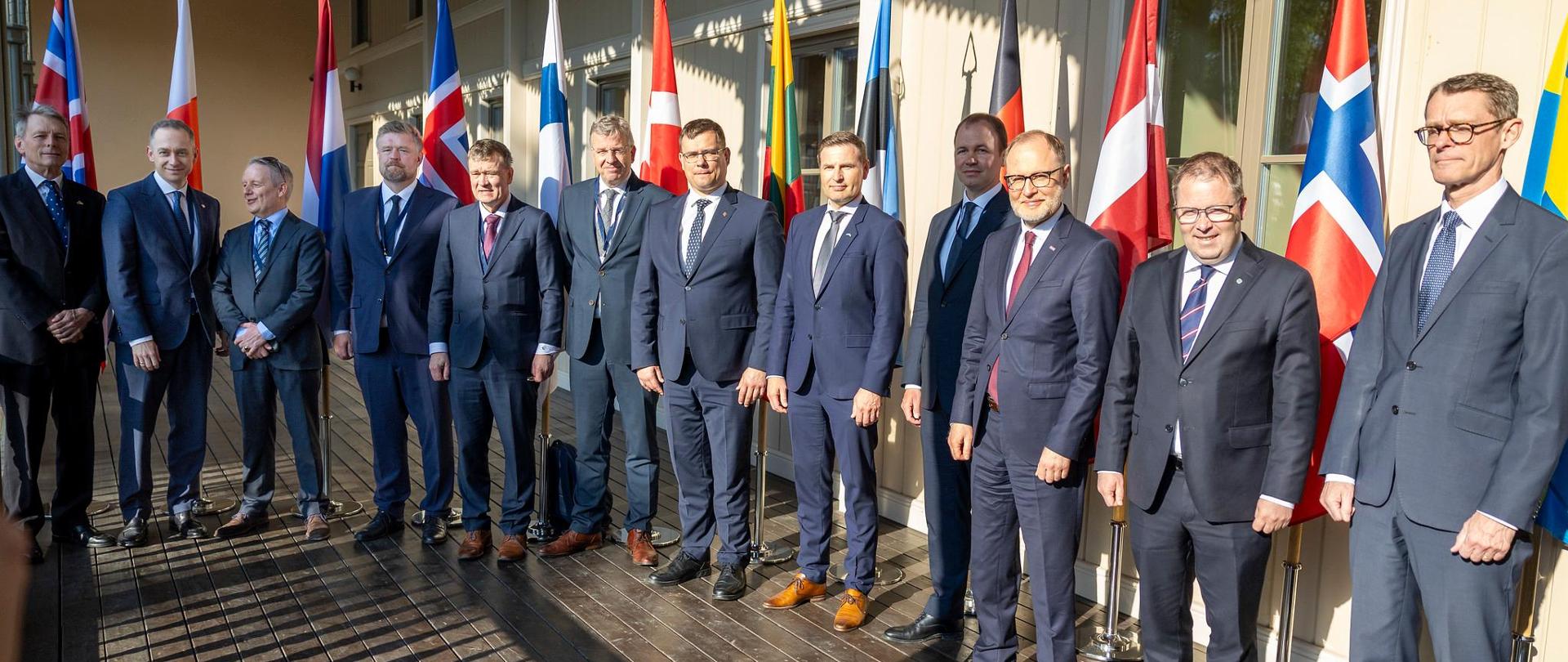 W dniach 22 – 23 maja 2024 roku, w Palandze na Litwie odbyło się spotkanie ministrów obrony oraz dyrektorów ds. polityki obronnej Grupy Północnej. Polskę reprezentował wiceminister Cezary Tomczyk. 