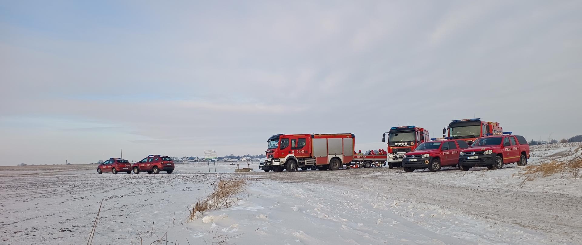 Ćwiczenia z zakresu ratownictwa wodno-lodowego na zbiorniku RC-1