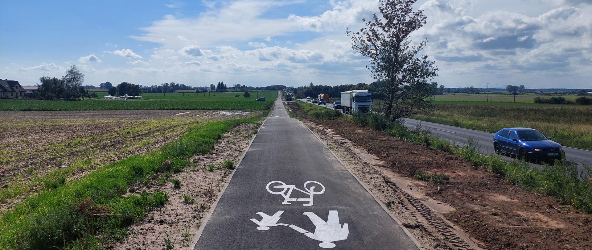 Zakończona budowa ścieżki pieszo-rowerowej DK15 Elzanowo - Szychowo