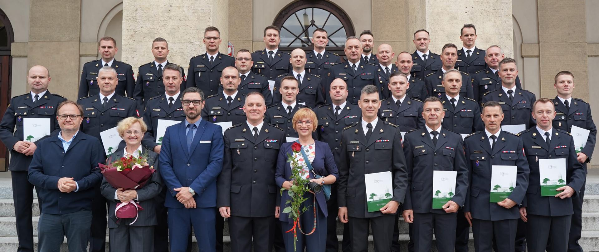 Zakończenie studiów podyplomowych dla kadry menadżerskiej PSP - Uniwersytet Ekonomiczny w Poznaniu