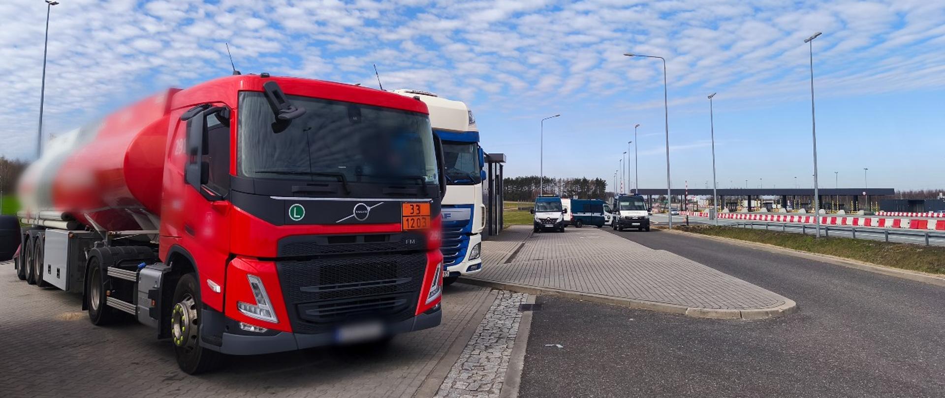 Kontrola zespołu pojazdów przewożących paliwa ciekłe na drodze ekspresowej S8 