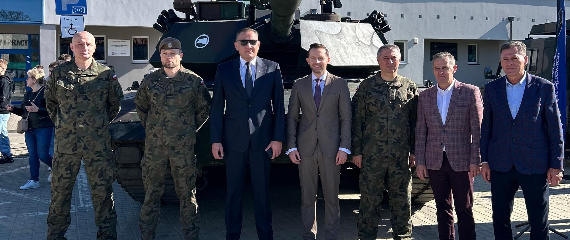 Wojskowe Targi Służby i Pracy