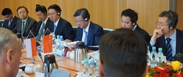 Minister Generalnej Administracji Celnej Ni Yuefeng na czele chińskiej delegacji
