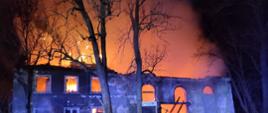 Pożar opuszczonego budynku w Pątnówku - Panorama