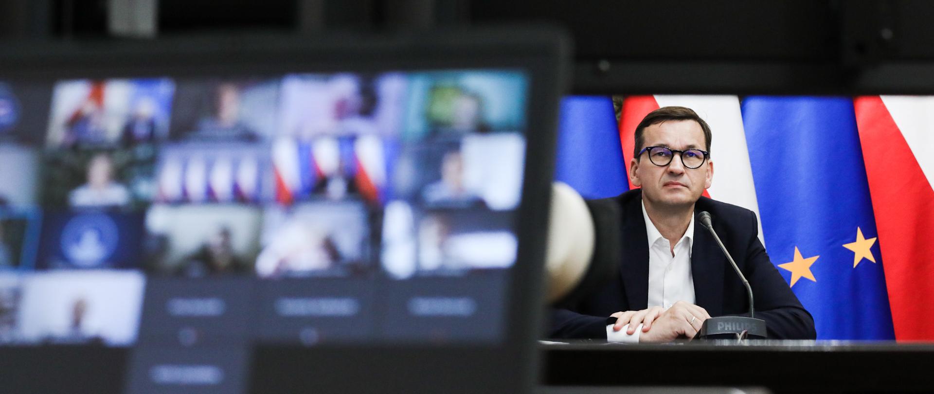 Premier Mateusz Morawiecki podczas spotkania Rady Medycznej