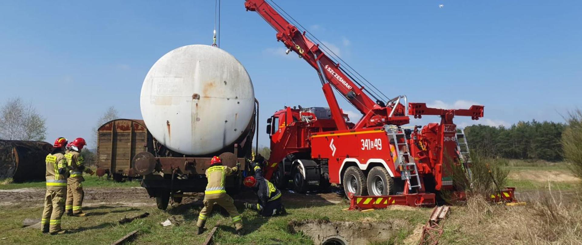 To już czwarty dzień ćwiczeń warsztatowych z zakresu współpracy grup specjalistycznych realizowanych w Ośrodku Poligonowym Wojsk Lądowych w Wędrzynie.