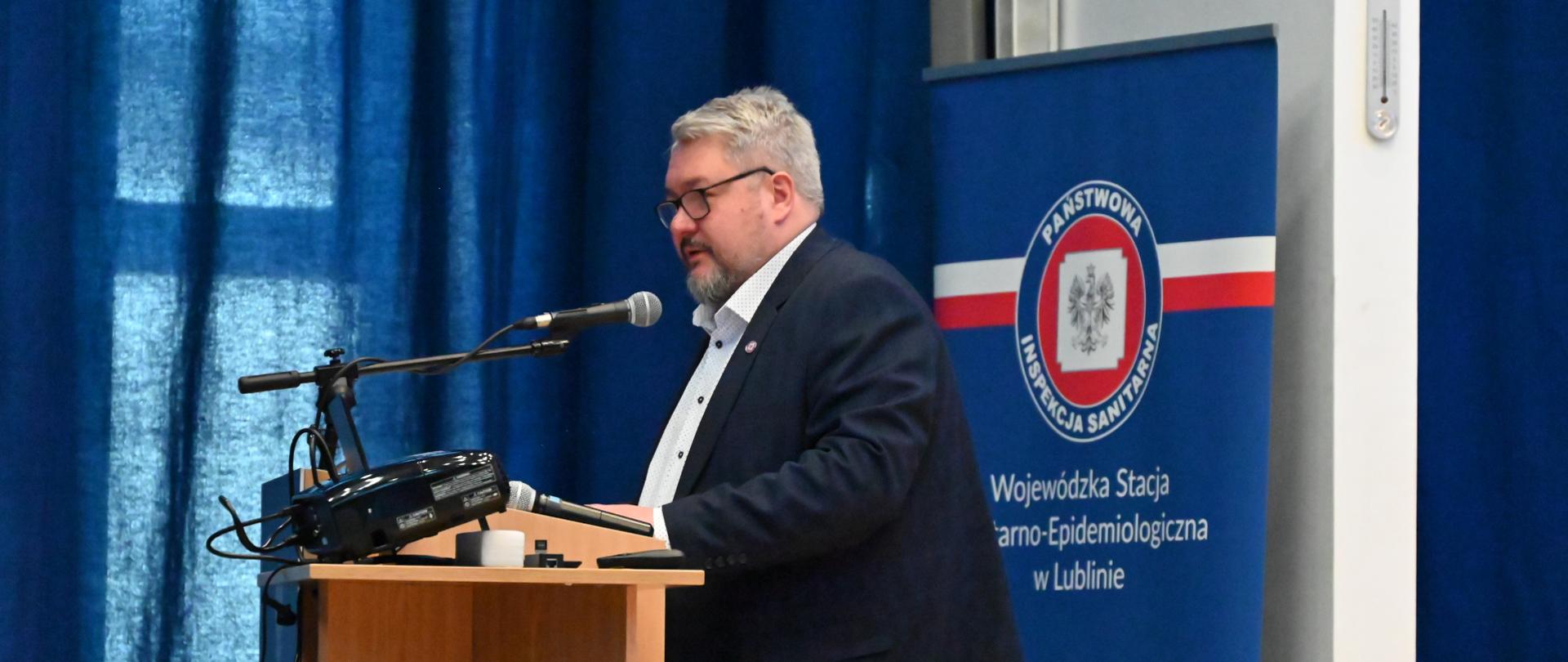 Konferencja "Bezpieczne Wakacje"