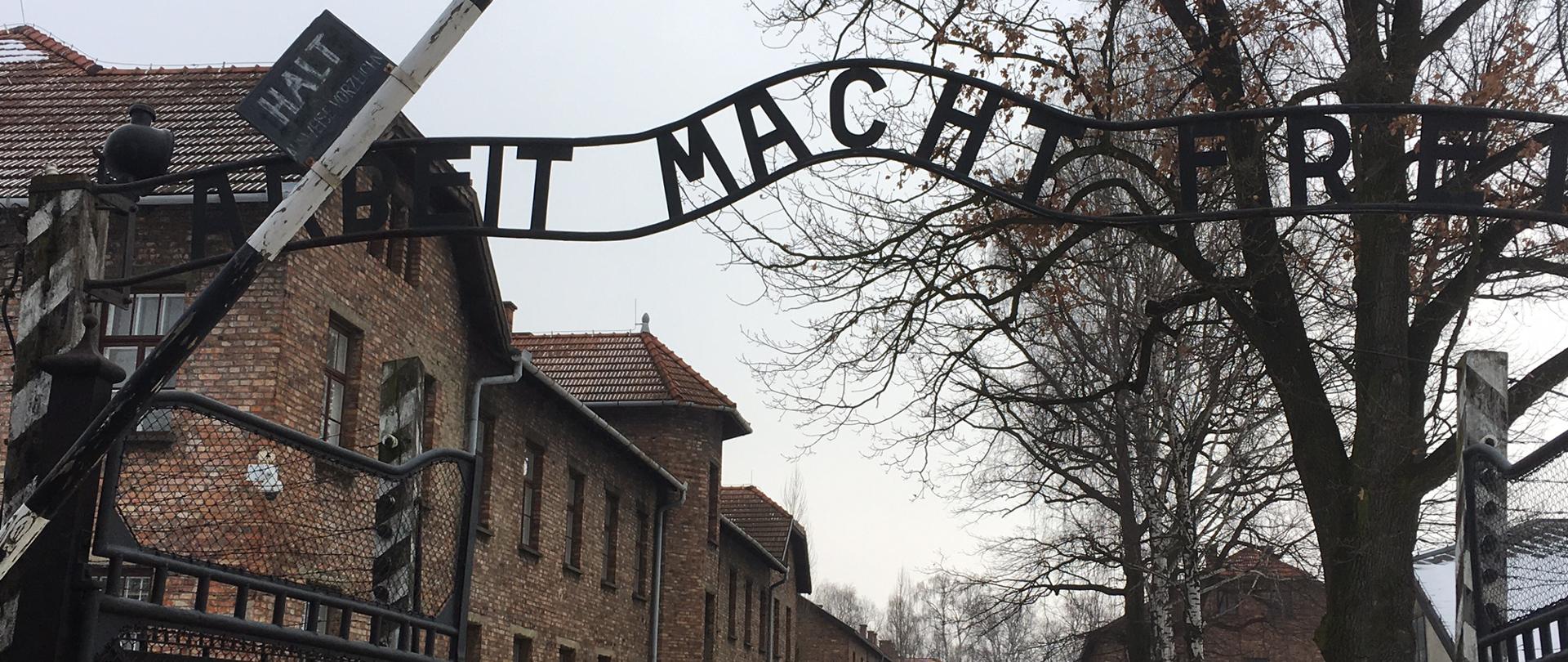 non linguellato ** Polonia 1975-lliberation di Auschwitz CAMPO DI CONCENTRAMENTO-FI 2215 Gomma integra 