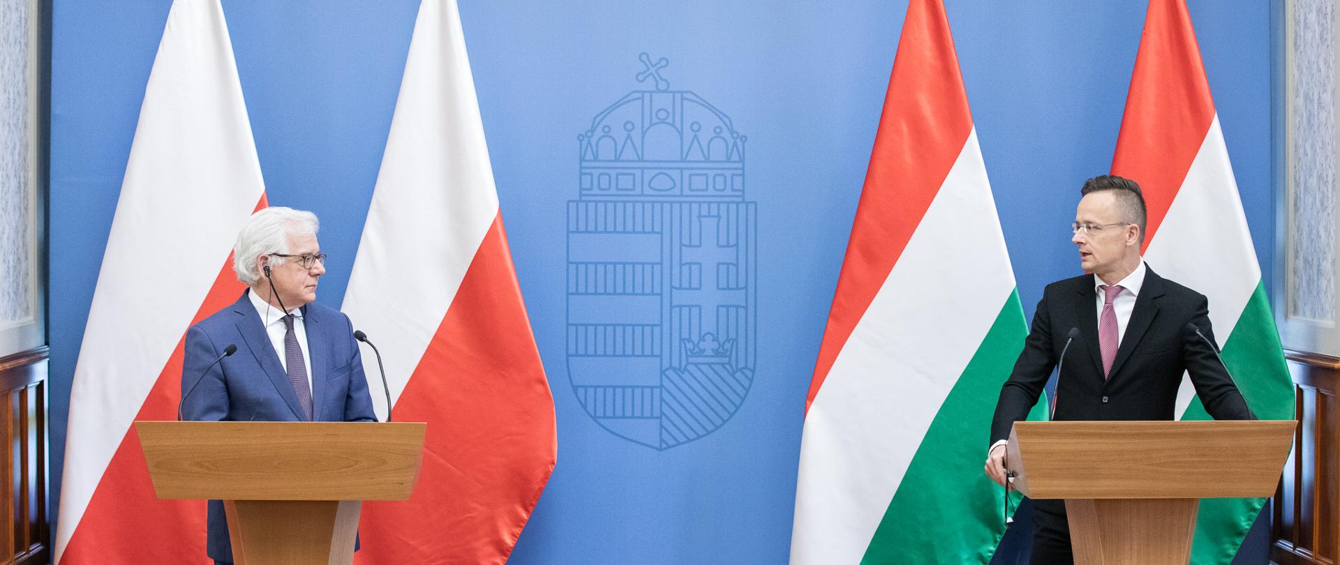 2020.05.27 Budapeszt , Wegry . Minister Jacek Czaputowicz . Wizyta zagraniczna delegacja Budapeszt . Spotkanie z minister SZ Wegry Peter Sijjarto .
Fot. Tymon Markowski / MSZ