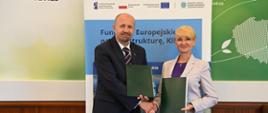 Na zdjęciu od lewej: Robert Gajda zastępca prezesa zarządu NFOŚiGW, Anna Mieczkowska prezydent Kołobrzegu