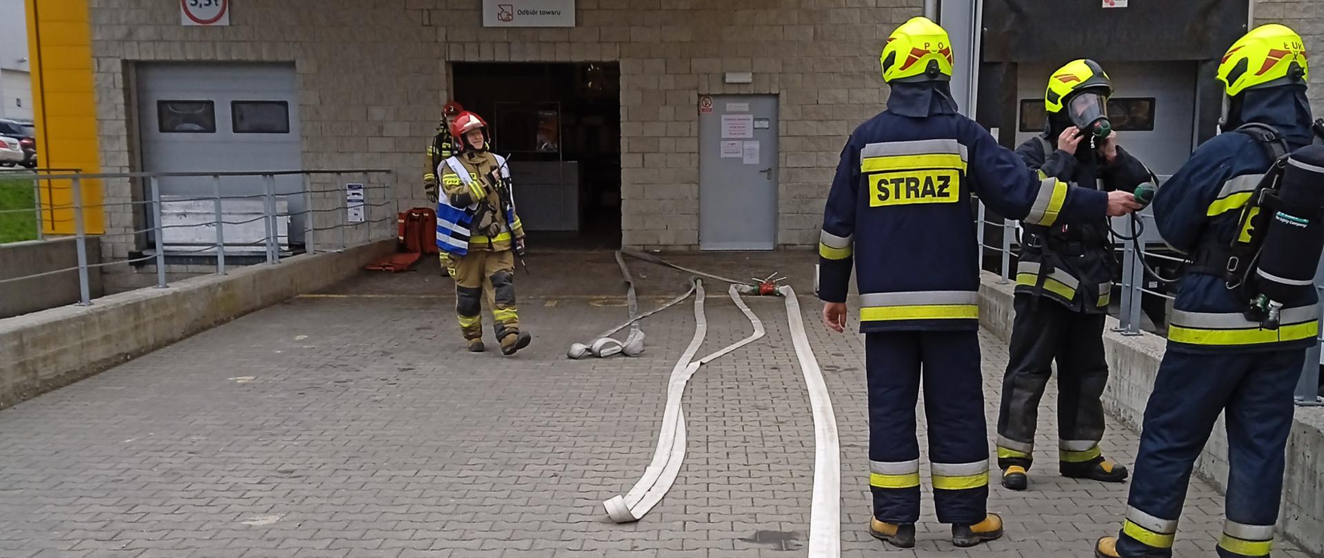 Ćwiczenia w Agata Meble przy ul. Narodowych Sił Zbrojnych w Białymstoku