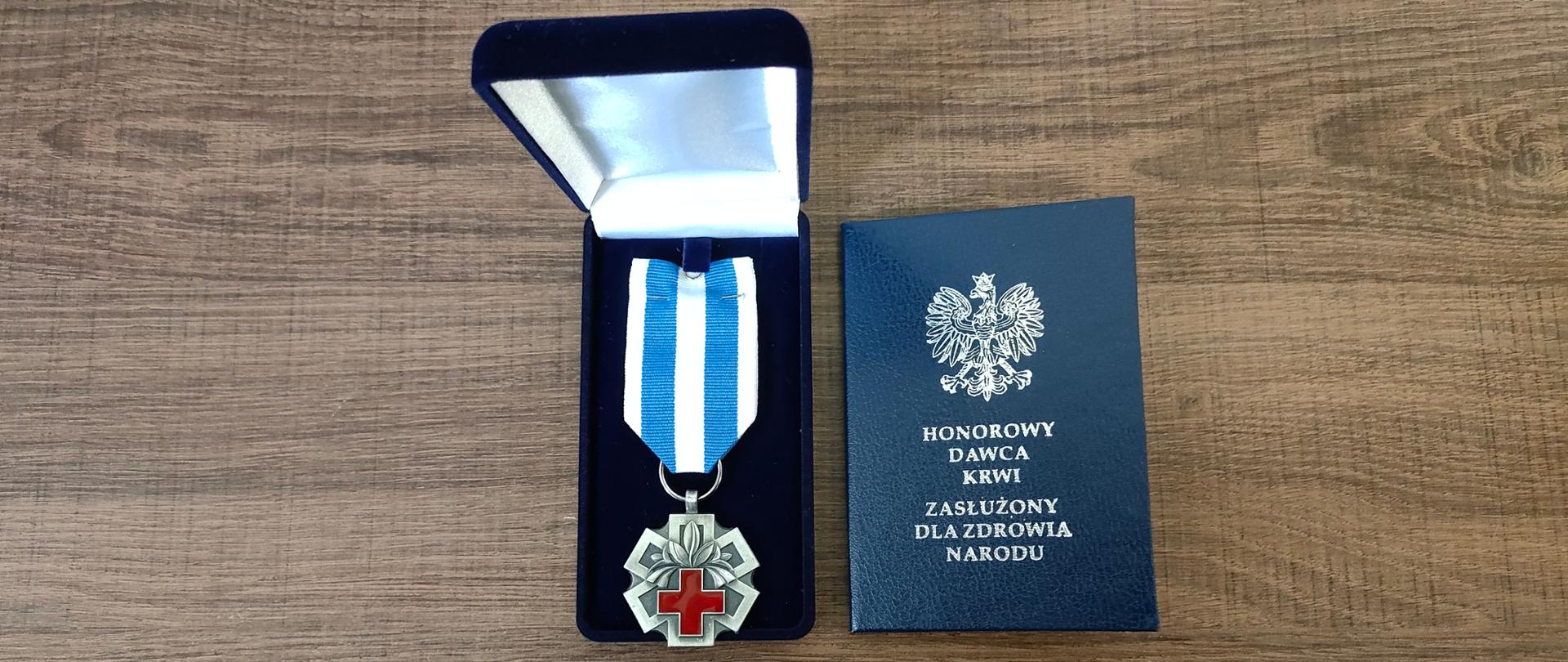 "Honorowego Dawcy Krwi – Zasłużony dla Zdrowia Narodu’’ 