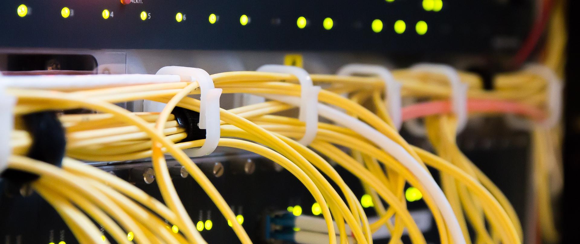 wiązka światłowodów