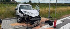 Wypadek z udziałem dwóch samochodów w miejscowości Goźlice, gmina Klimontów