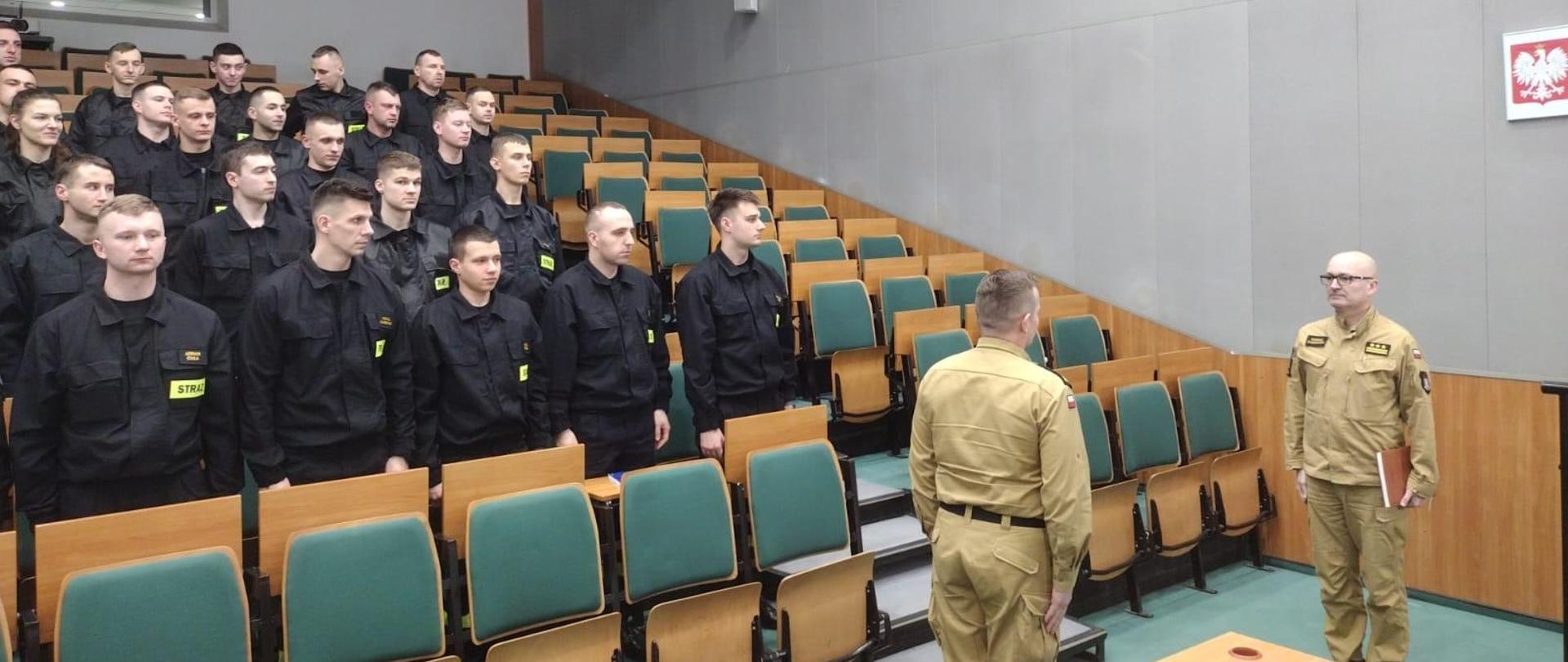 ROZPOCZĘCIE SZKOLENIA PODSTAWOWEGO W ZAWODZIE STRAŻAK.
