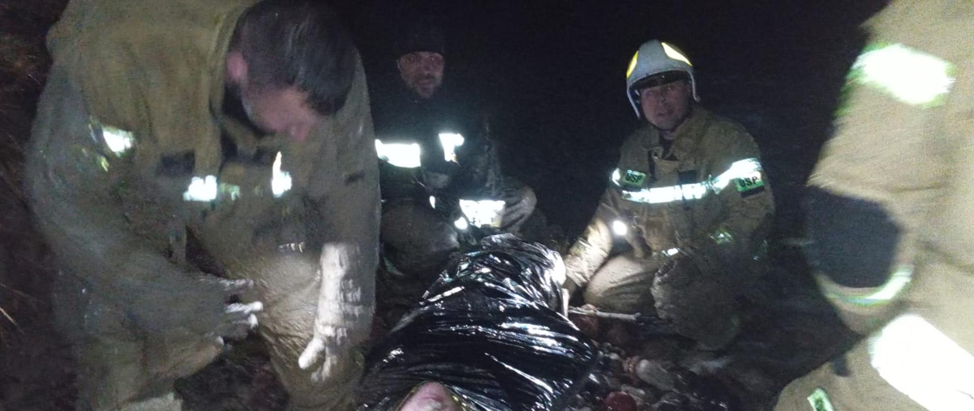 Uwięziony człowiek na terenie Wolińskiego Parku Narodowego