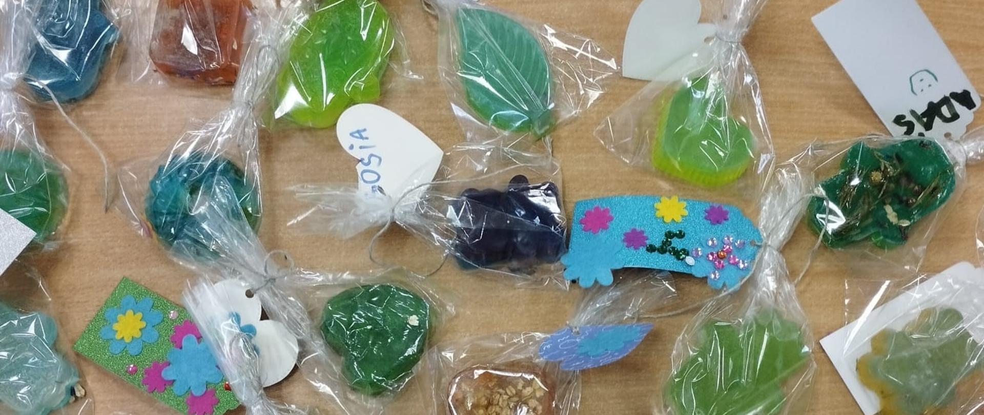 wytworzone przez uczniów mydła