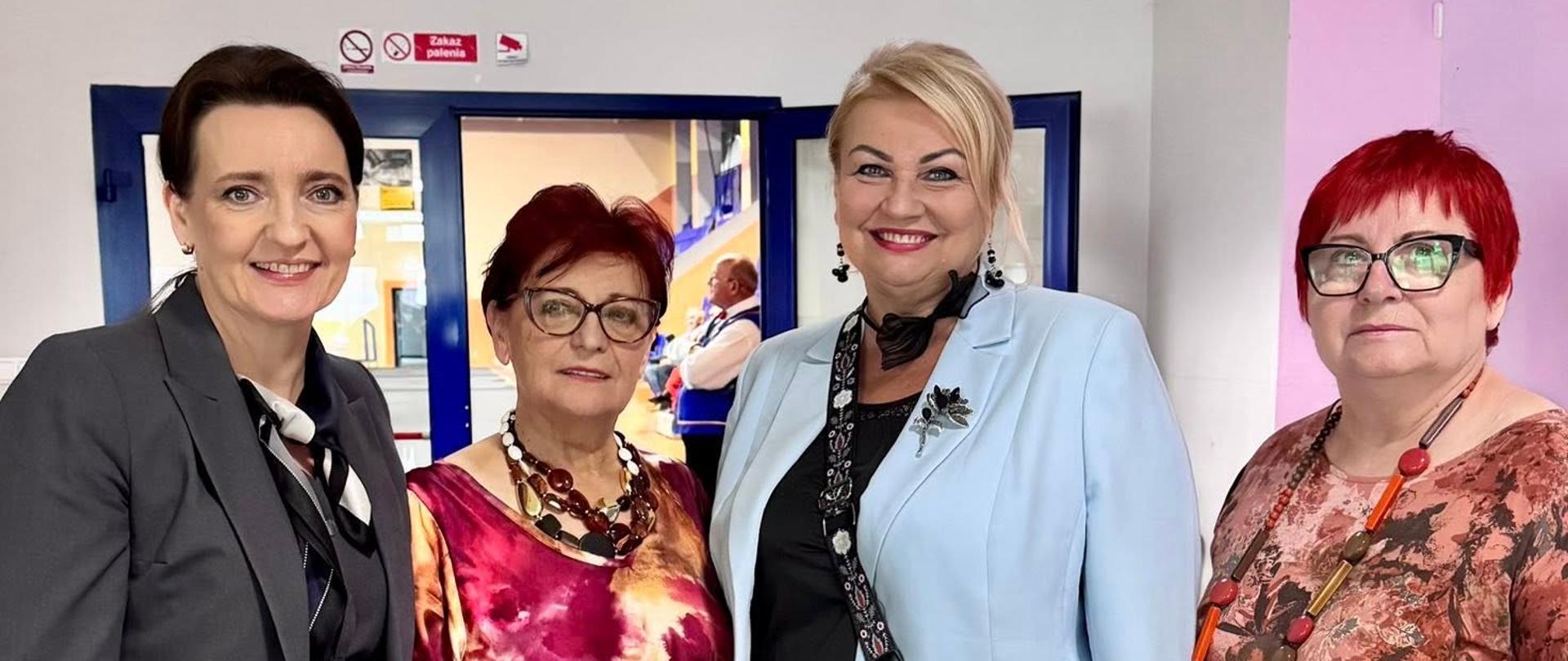 Ogólnopolski Artystyczny Przegląd Seniora „ARS 2025” - zdjęcie zbiorowe 