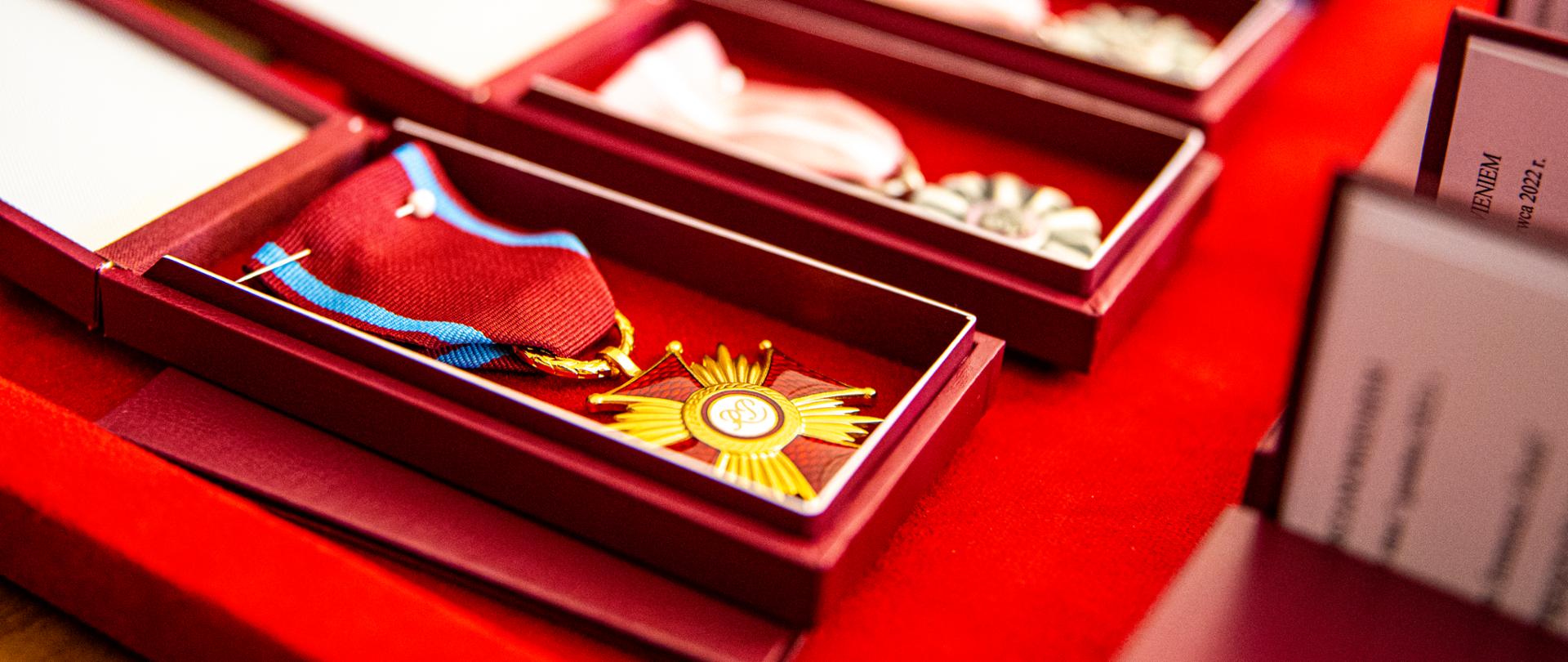 Wysokie odznaczenia państwowe