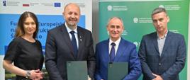 Robert Gajda, Zastępca Prezesa Zarządu NFOŚiGW na zdjęciu grupowym.