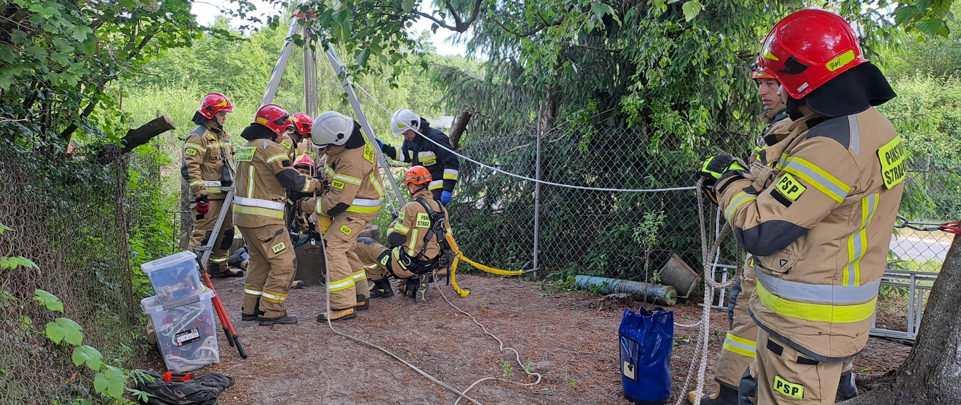 Zdarzenie - ewakuacja człowieka ze studni